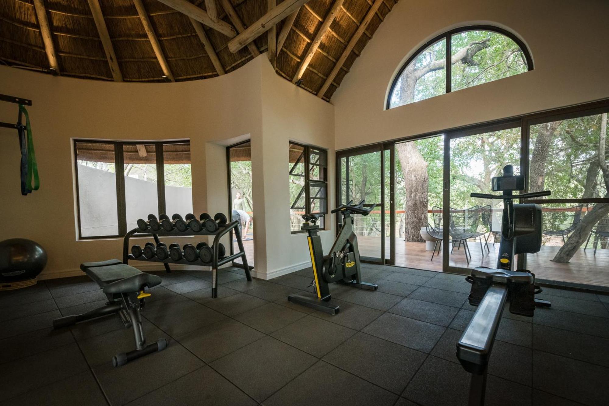 Serondella Safari Lodge Domaine de chasse de Thornybush Extérieur photo